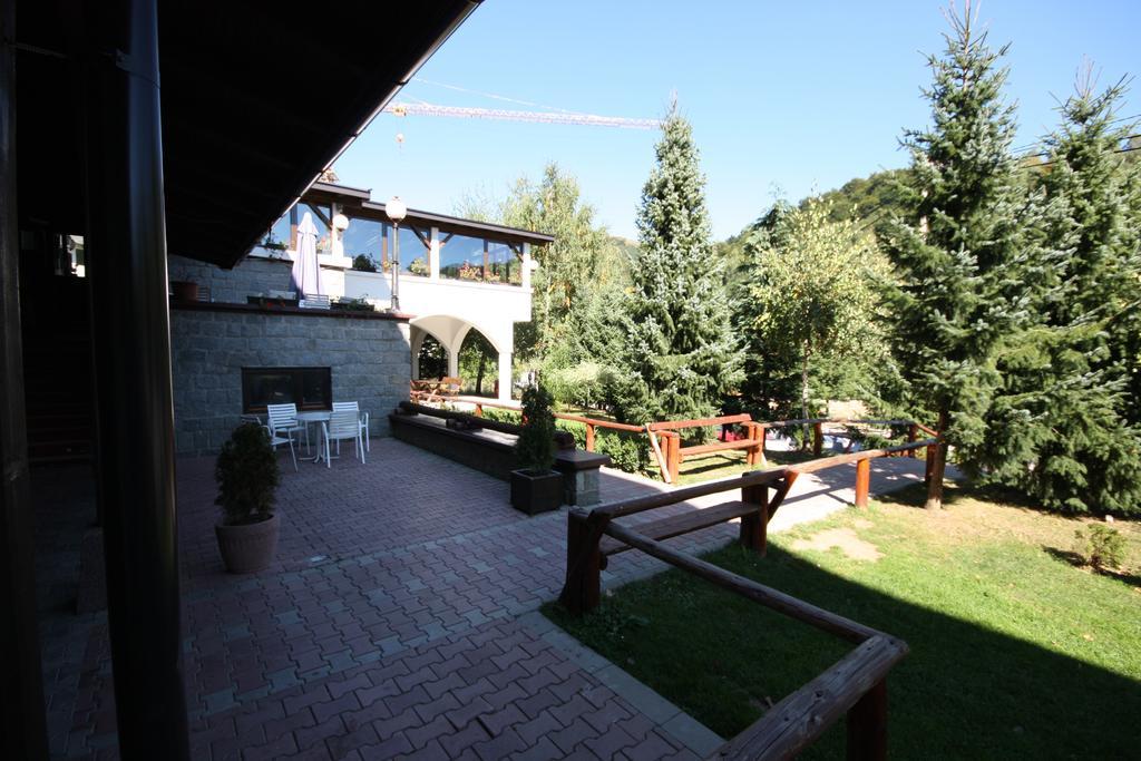 Aparthotel Kopaonik เบรอเซเช ภายนอก รูปภาพ